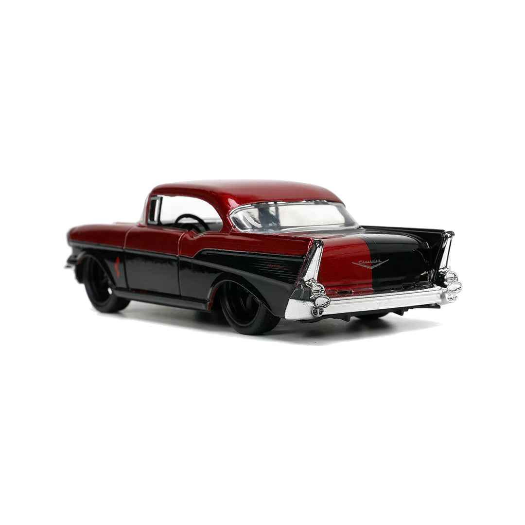 Harley Quinn Chevy Bel Air Diecast: 1957 1:32 with Figure